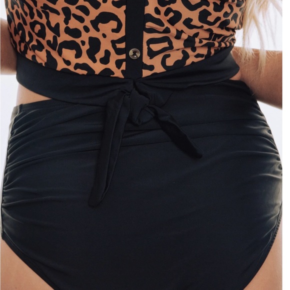 Colorful Swim Bottoms Set - Picture 4 of 10